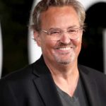 Matthew Perry tem certidão de óbito divulgada, mas sem a causa da morte do ator