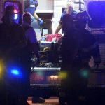 Carro invade pronto-socorro nos EUA e deixa um morto e cinco feridos