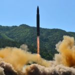 Míssil de Kim usado por Putin na Ucrânia tem peças dos EUA