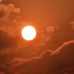 Em fevereiro de calor recorde, temperatura do mar supera índice histórico