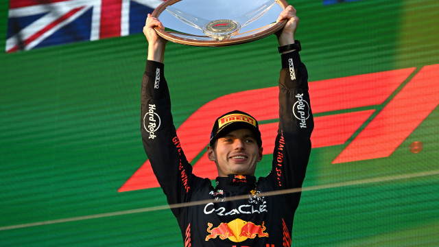 Pai de Verstappen revela tensão na Red Bull e teme 'racha' como desdobramento do 'caso Horner'