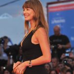 Luana Piovani vira alvo de deboche em podcast português