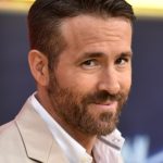 Ryan Reynolds diz que primeiro 'Deadpool' não tinha recursos para ser produzido