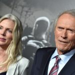 Christina Sandera, namorada de Clint Eastwood, morre aos 61 anos