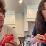 Selena Gomez experimenta sanduíche 'diferentão' e reage com vídeo na web