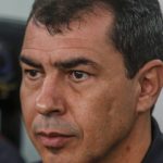 Gil pede concentração ao Santos em 'jogo importante' com Ceará; lateral tem fadiga muscular