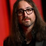 Filho de John Lennon fala sobre perseguição do FBI para prender pai