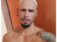 Adolescente suspeito de matar homem em hotel em João Pessoa chega à Paraíba após se apresentar à polícia no RN