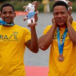 Jacky Godmann e Gabriel Nascimento conquistam prata no Mundial de Canoagem