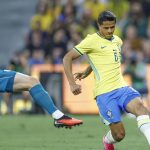 Brasil empata com a Austrália em amistoso após gol no último lance