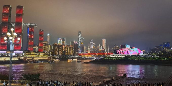 Chongqing reúne indústria, logística e inovação no sudoeste da China