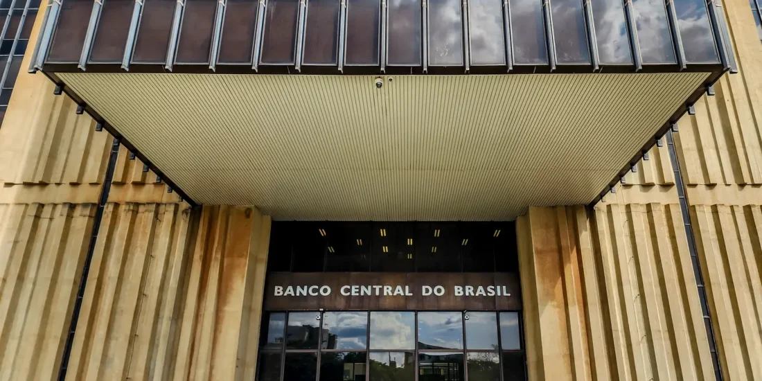 Copom reduz Selic pela quinta vez seguida, para 13,75% ao ano