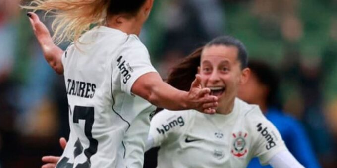 Corinthians vence o Cruzeiro e chega à décima semifinal seguida do Brasileiro Feminino