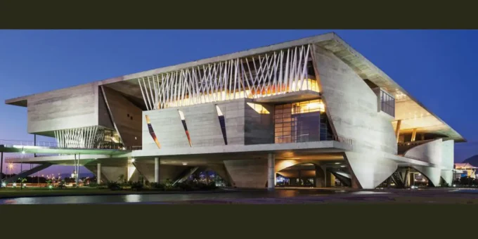 Encontro sobre futuro profissional reúne jovens na Cidade das Artes, no Rio