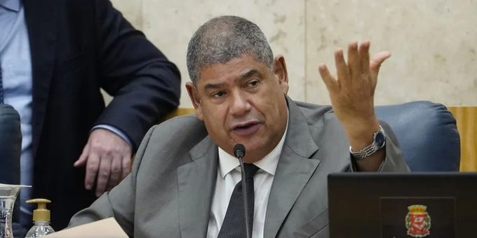 Ex-vereador Milton Leite se entrega à polícia após operação contra o PCC