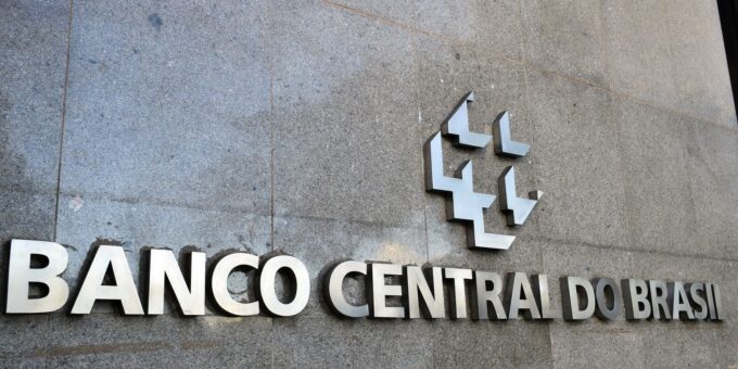 Mercado financeiro reduz previsão da inflação para 5% em 2026