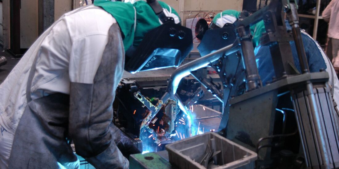 Produção industrial cresce 0,2% em julho e interrompe sequência de quedas