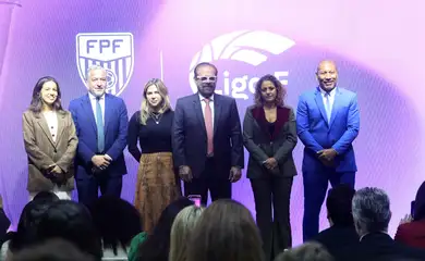 Rádio Nacional transmite Remo x Flamengo pelo Brasileirão neste domingo