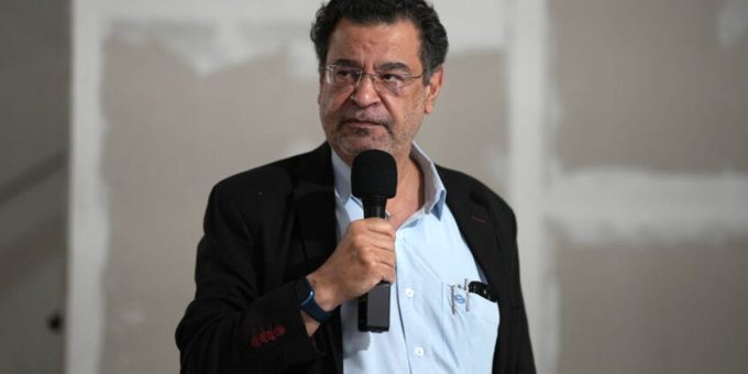 Rui Costa Pimenta propõe ampliar direitos trabalhistas e verbas da saúde