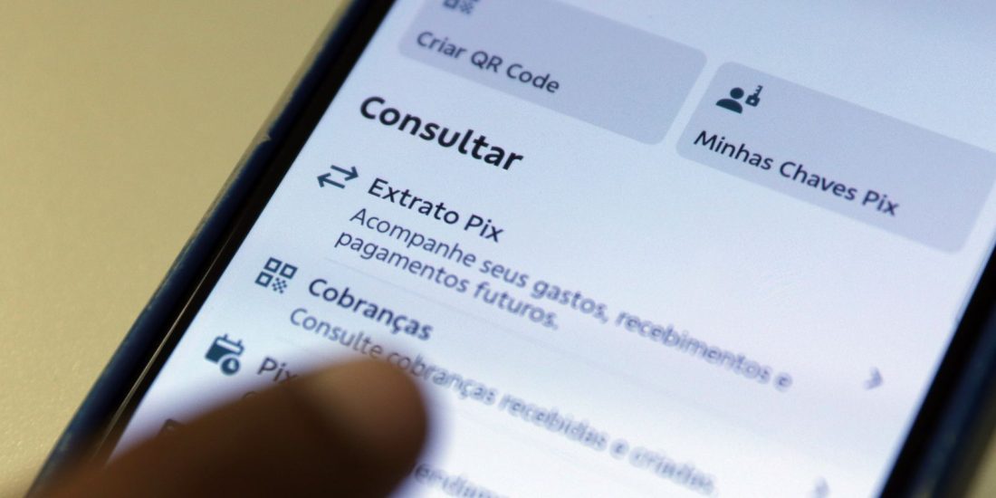 Transações com Pix caem 10% nos três dias após MP contra bets