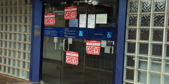TST determina que 60% dos empregados da Caixa permaneçam em atividade durante greve