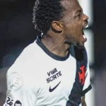 Vasco e Palmeiras avançam e duelam na semifinal da Copa do Brasil