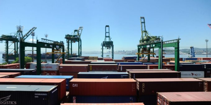 Balança comercial brasileira tem superávit de US$ 7,74 bilhões em setembro