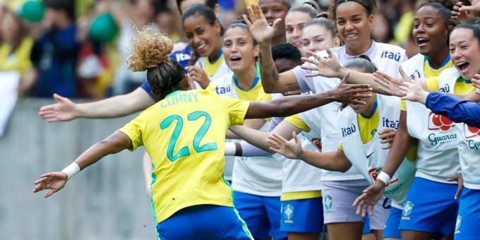 Brasil vence Argentina por 3 a 1 no primeiro jogo da seleção feminina no Beira-Rio