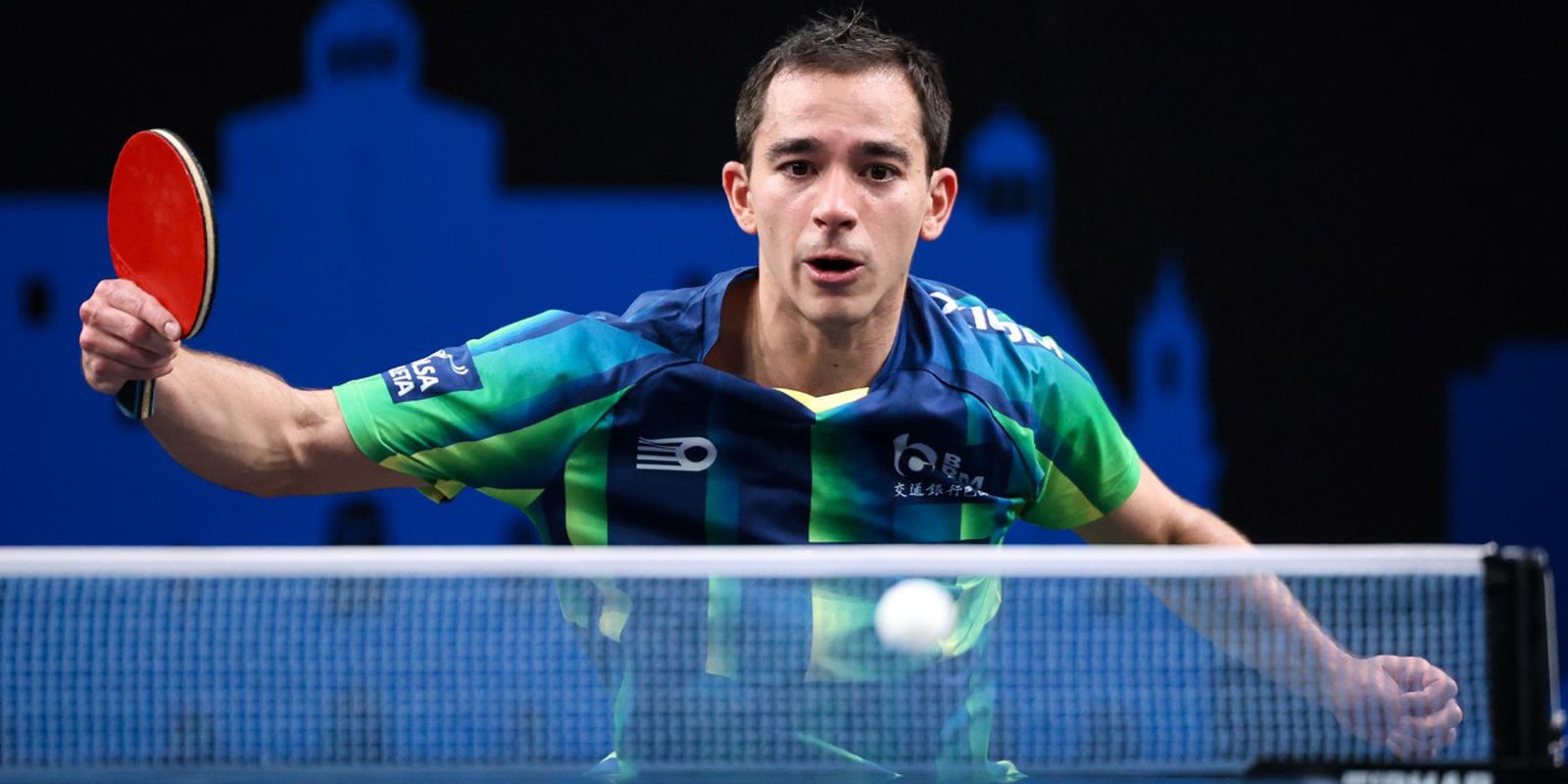 Calderano vence alemão e enfrenta Félix Lebrun nas quartas do China Smash
