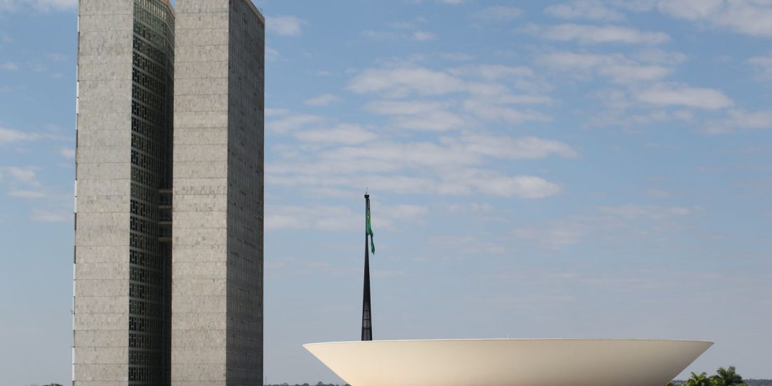 Câmara aprova aumento do limite de receita anual do MEI