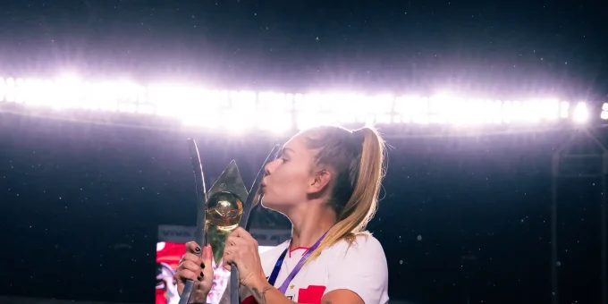 Campeã brasileira pelo São Paulo, Carol Gil é convocada para amistosos da seleção