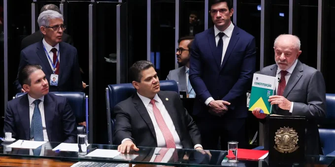 Congresso promulga aposentadoria especial para agentes de saúde