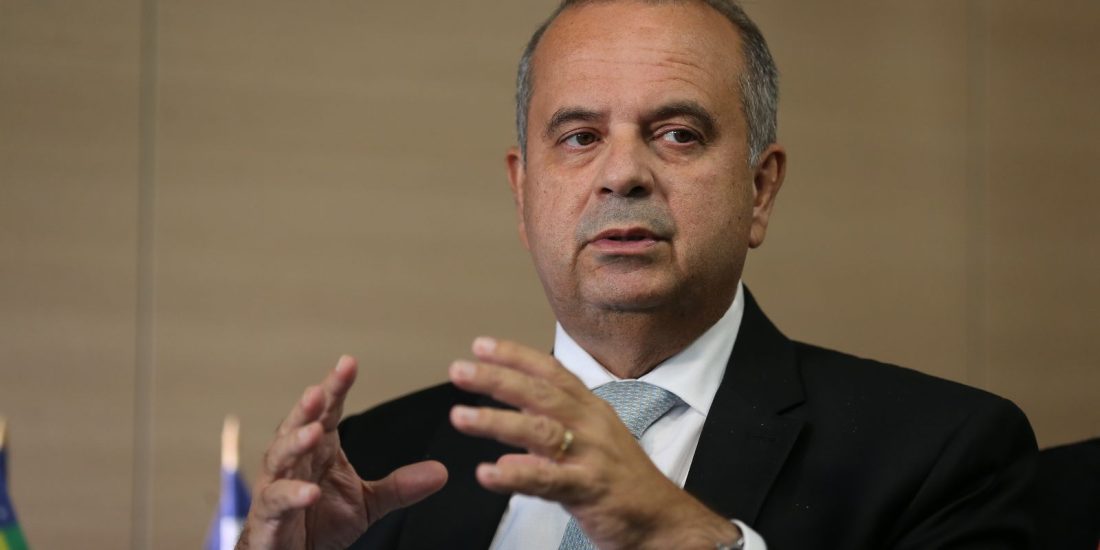 Coordenador de campanha diz desconhecer saída de Flávio Bolsonaro para os EUA