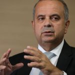 Coordenador de campanha diz desconhecer saída de Flávio Bolsonaro para os EUA