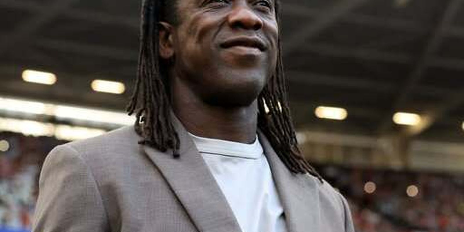 Corinthians anuncia Seedorf como técnico até o fim de 2027