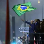 Dólar sobe 8,21% e Ibovespa cai 13,88% após reeleição de Lula