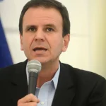 Eduardo Paes desiste de candidatura ao governo do Rio após decisão do STF