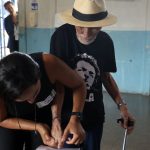 Eleitores de diferentes gerações votam no Distrito Federal nas eleições de 2026