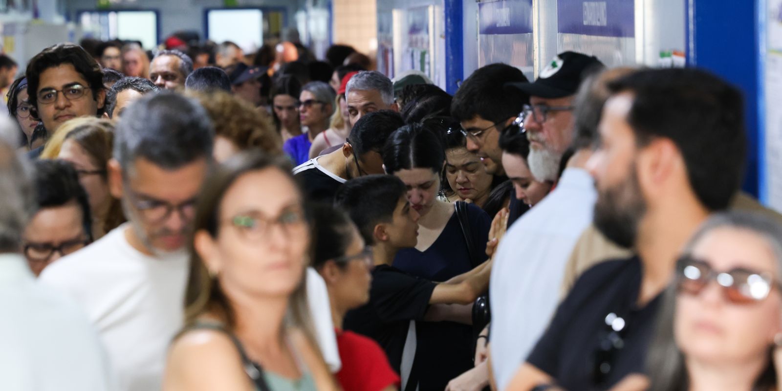 Eleitores podem usar bandeiras e camisetas no segundo turno, diz Agência Brasil
