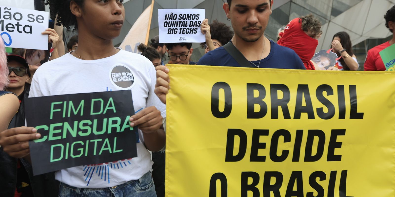 Entidades entregam ao TSE nota contra riscos de censura nas redes