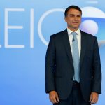Flávio Bolsonaro afirma acreditar na inocência de policial acusado pela morte de Ana Clara