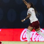 Fluminense vence Flamengo por 2 a 1 e fica perto da semifinal da Copa do Brasil Feminina