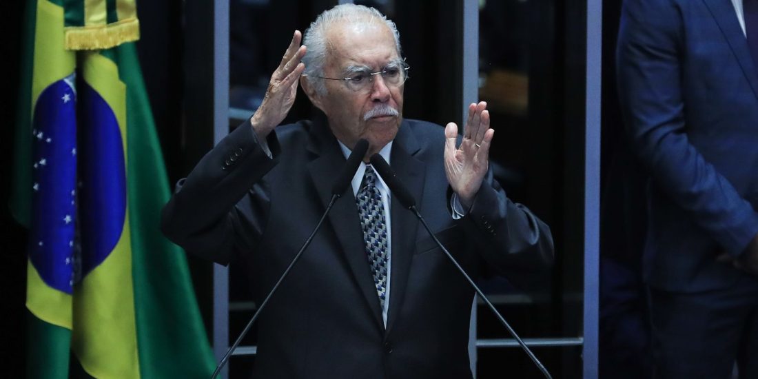 José Sarney é internado em UTI após cirurgia abdominal em São Luiz