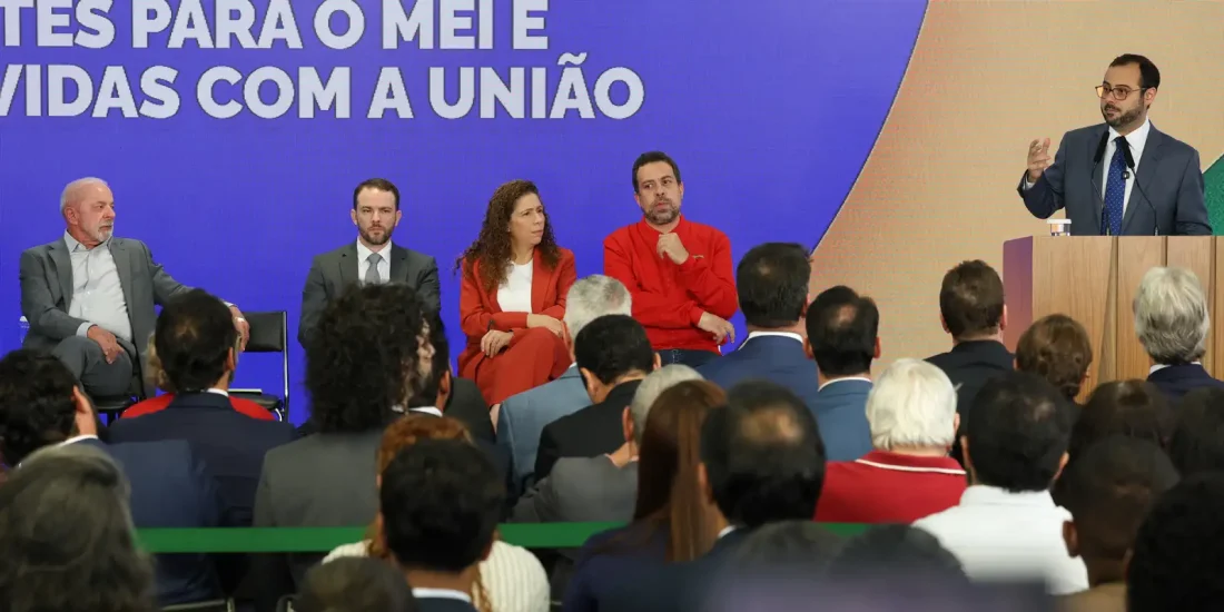 Lei sancionada por Lula prevê perdão de dívidas e novo teto para o MEI