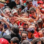 Lula diz que Brasil não será governado por sócios do Banco Master em ato no DF