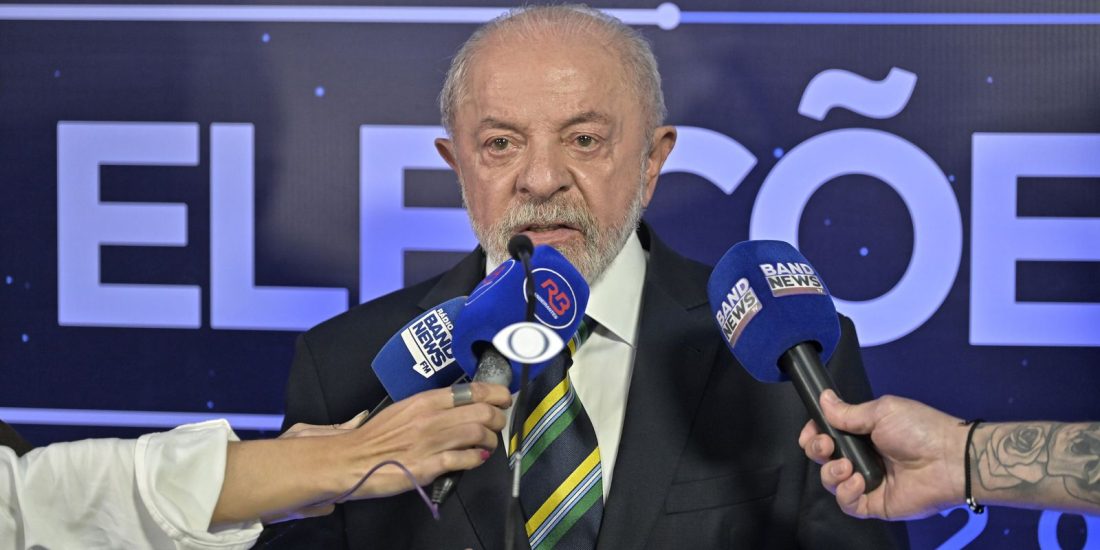 Lula pede ao TSE quebra de sigilos se Flávio Bolsonaro fizer o mesmo