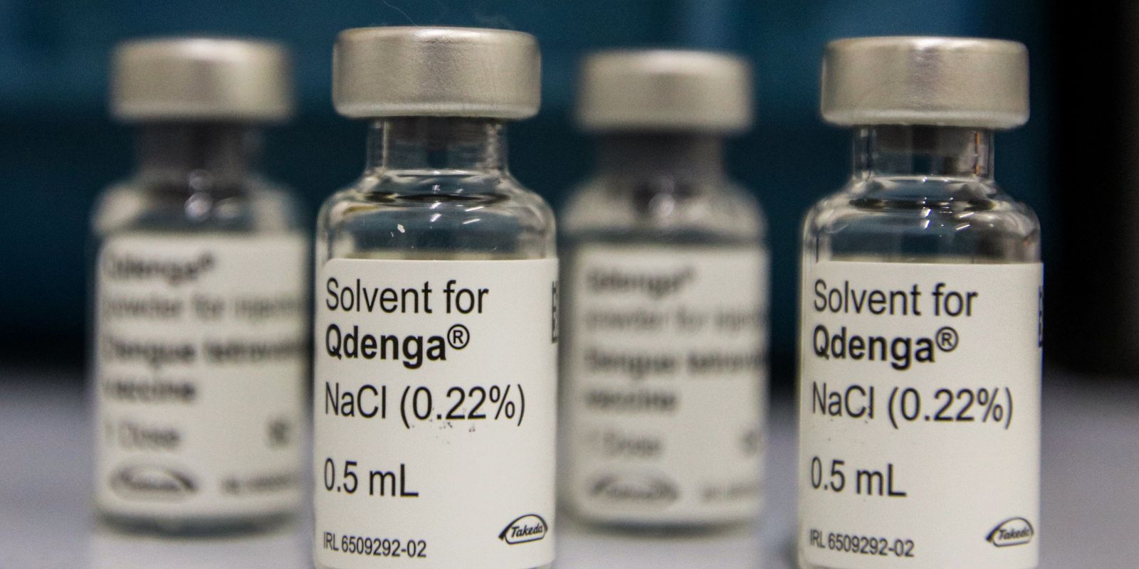 Mais de 3 milhões de adolescentes precisam completar vacinação contra a dengue