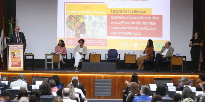 Mulheres negras morrem 3,8 vezes mais de câncer de mama, aponta Inca