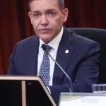Nunes Marques manda suspender 20 postagens contra campanha de Lula