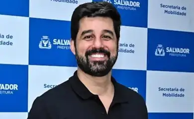 Procon identifica 370 ônibus parados em quatro garagens de Salvador